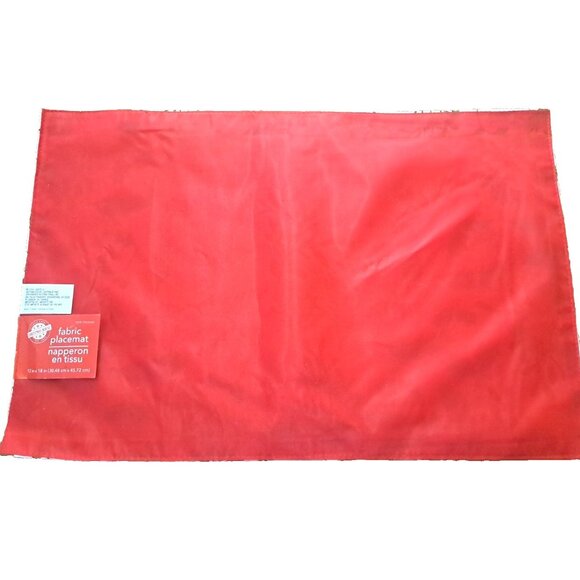 Christmas House Placemats Set of 4 White Holly Berry Holiday Festive 18x12 - Picture 3 of 4